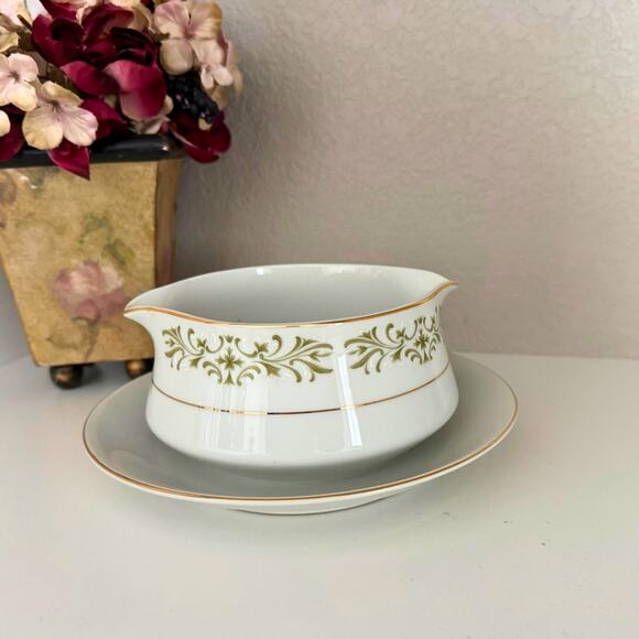 Vintage Allegro Fine China Japan Gravy Boat with Attached Underplate - Picture 2 of 7